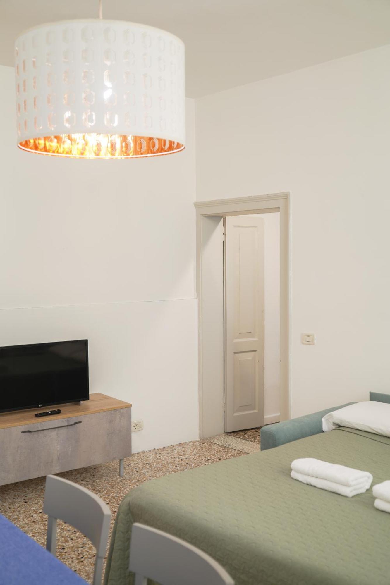 Melusina Apartments Rialto Venice Exterior photo