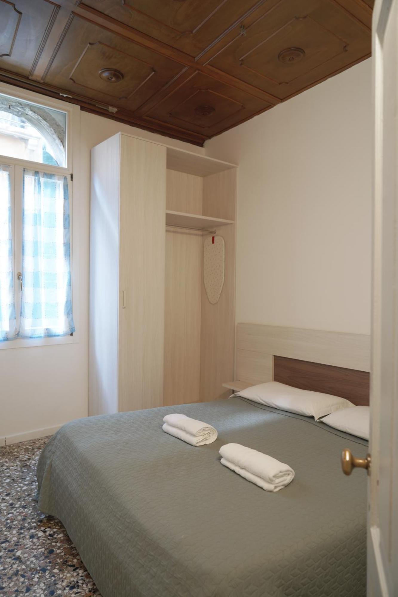Melusina Apartments Rialto Venice Exterior photo