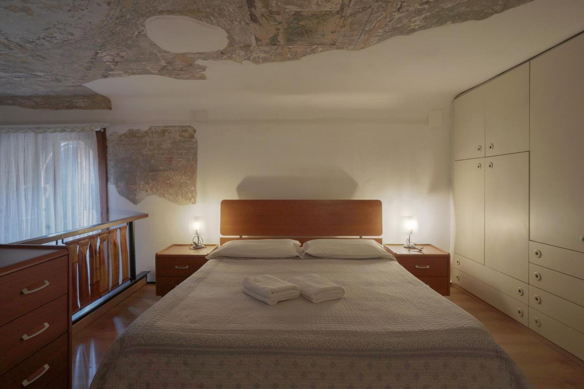 Melusina Apartments Rialto Venice Exterior photo