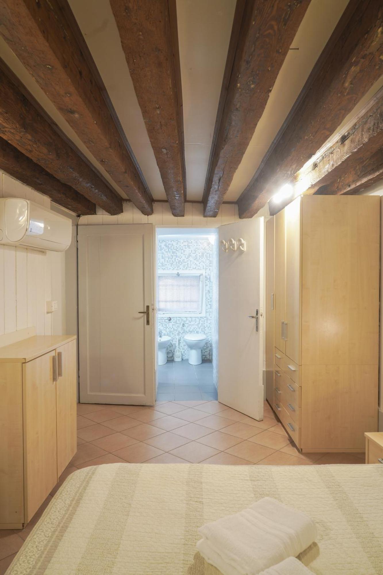 Melusina Apartments Rialto Venice Exterior photo