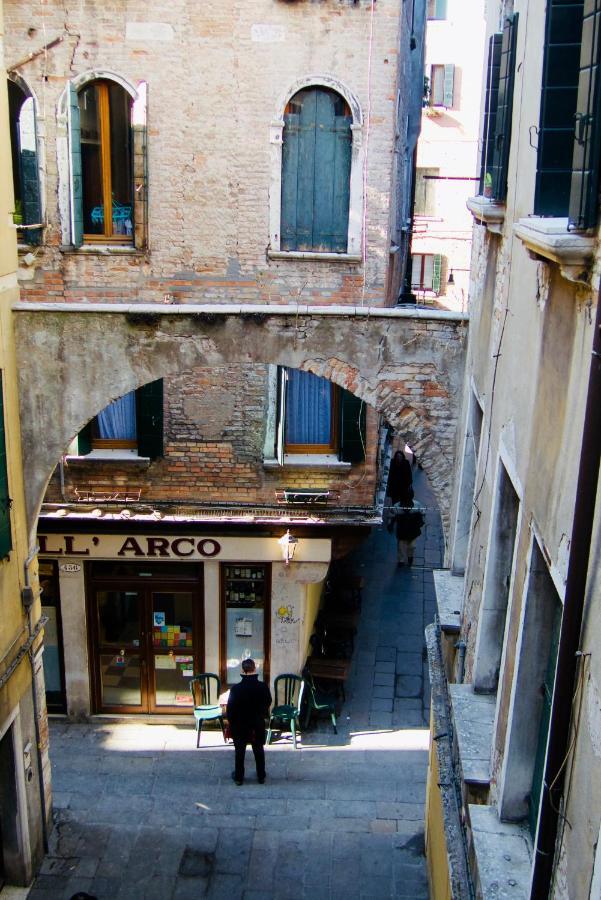 Melusina Apartments Rialto Venice Exterior photo